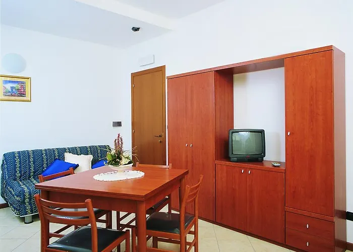 Apartahotel Vittoria 4*