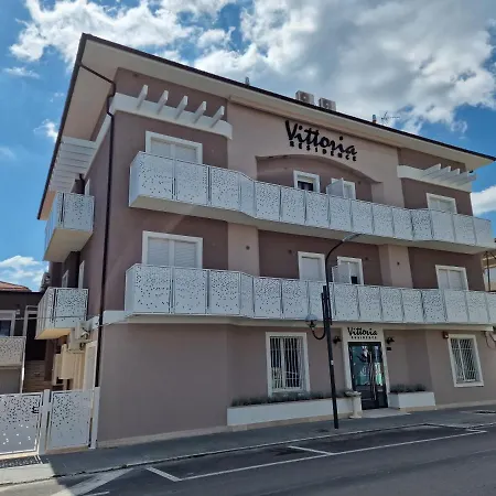 Aparthotel Vittoria 4*
